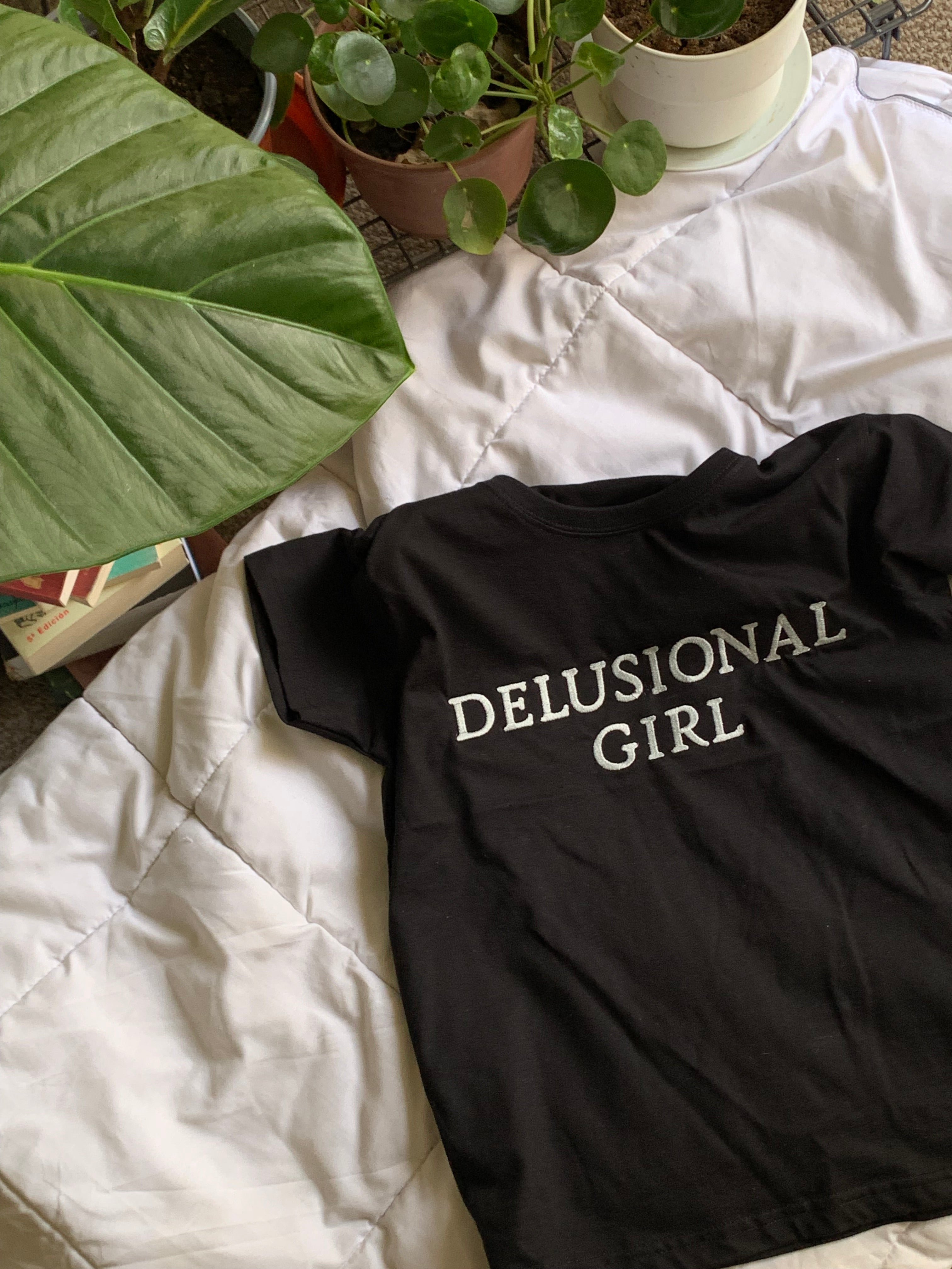 DELUSIONAL GIRL